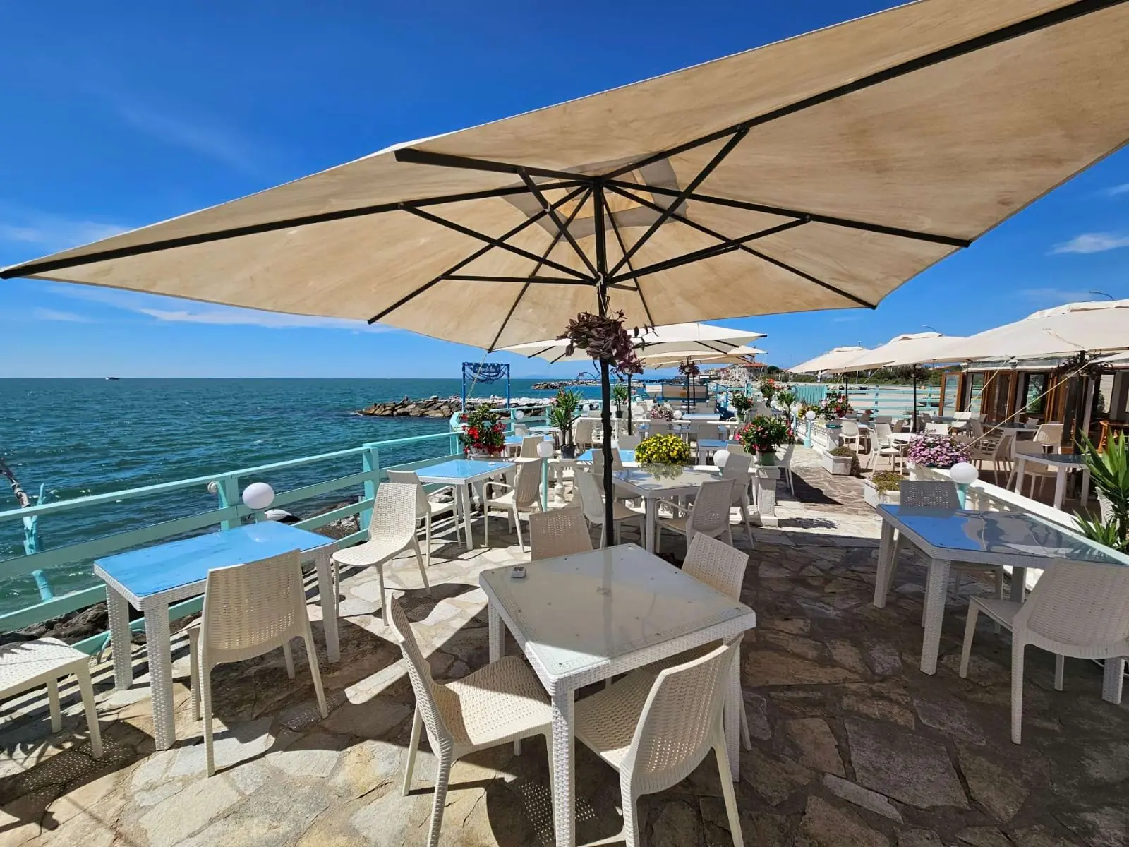 pranzo sul mare marina di pisa